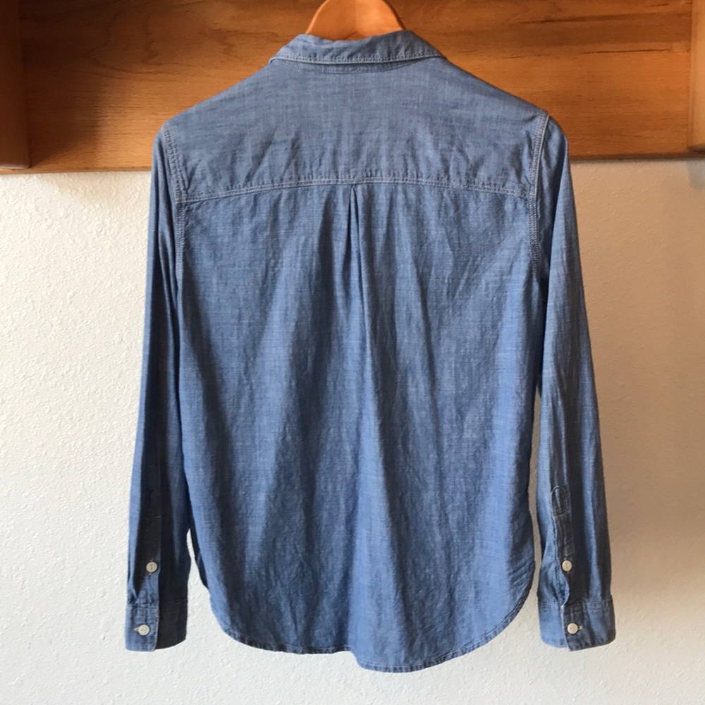 Levi’s Boyfriend Fit Button-up Shirt - Picture 5 of 13